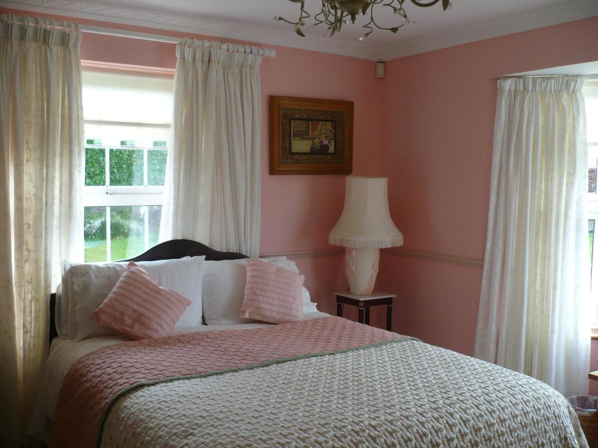 Bed and Breakfast Tyreda Ennis Exterior foto